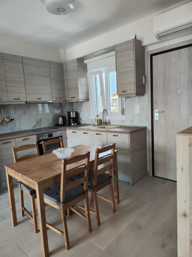 Lilli Deluxe Apartment Nikiti  Extérieur photo