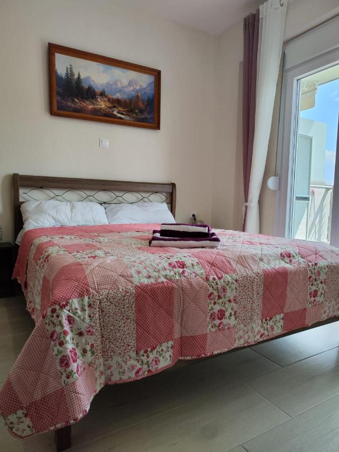 Lilli Deluxe Apartment Nikiti  Extérieur photo